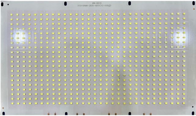 Flood light 200W 600 LED White Color 310X184mm