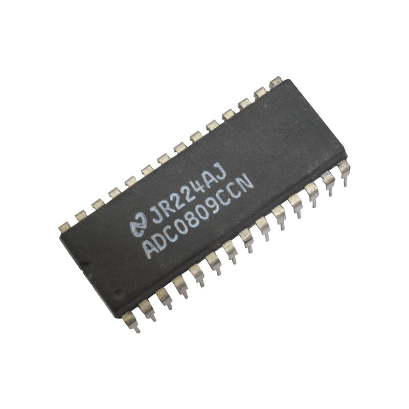 ADC0809CCN 8 Bit A/D Converter with DIP-28 Package