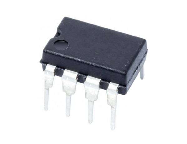 LM3842AN PWM Controller IC DIP-8 Package